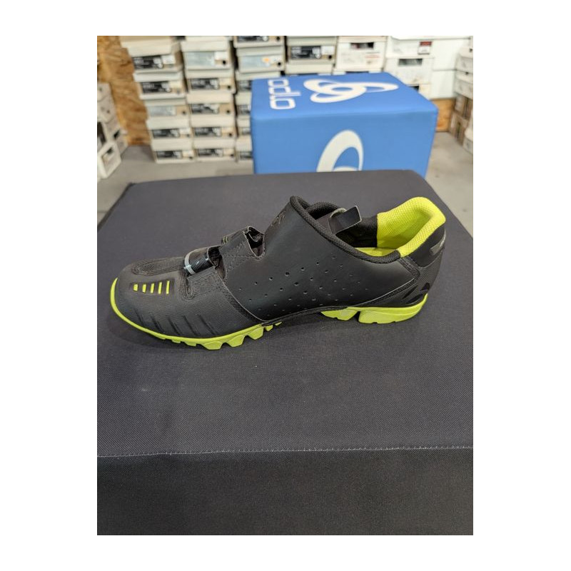 Buty nowe rowerowe Bontrager Rhythm r.44