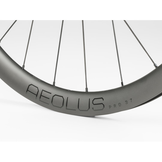 Koło (tył) BONTRAGER Koło szos. pod ham. tarcz. Bontrager Aeolus Pro 37 TLR Disc