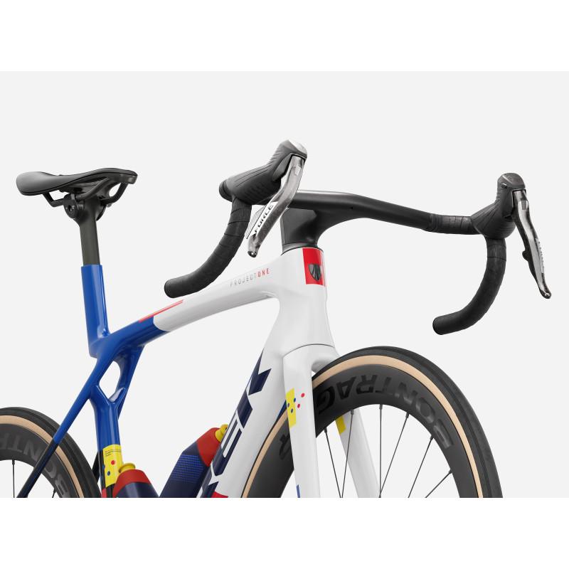Rower TREK Madone SLR 7 AXS Gen 8